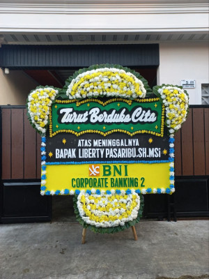 Papan Bunga Duka di Sungai Andai