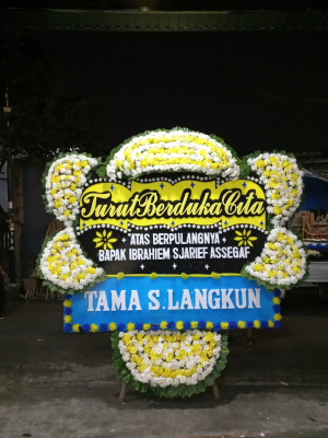 Papan Bunga Duka di Sungai Andai